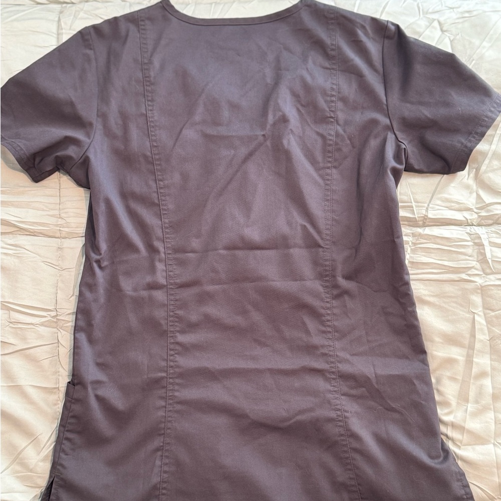 Women’s Cherokee Workwear Revolution Charcoal Grey Scrub Top - XS - Picture 4 of 4
